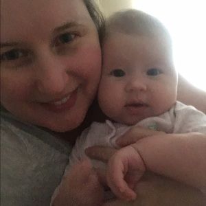 Meet your Posher, Laura