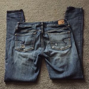 Size 4 American Eagle Distressed Jegging Jeans