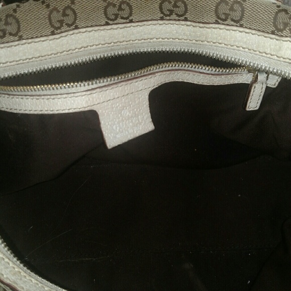 Authentic Gucci bag - Picture 3 of 7