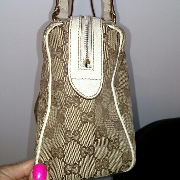 Authentic Gucci bag - Picture 5 of 7