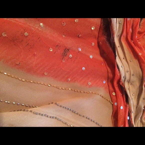 Dress - Picture 3 of 4