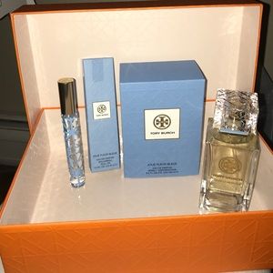 Tory Burch Jolie Fleur Bleue perfume