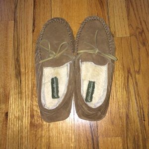 Moccasin slippers