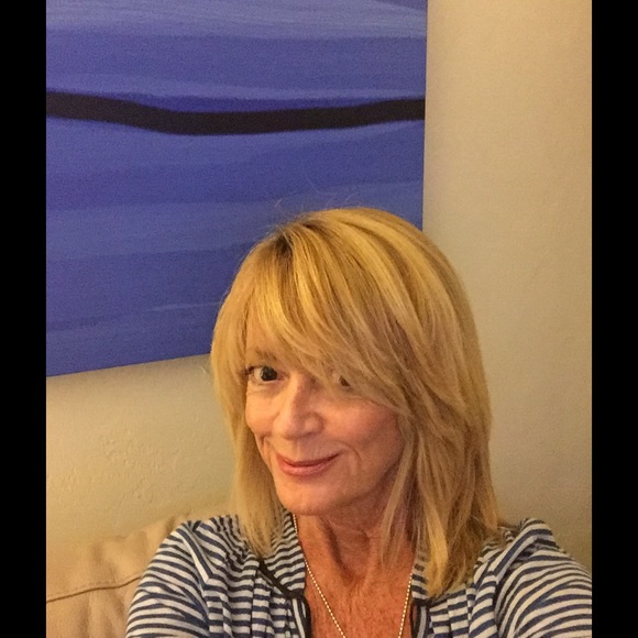 ⭐️Posh Ambassador 5 Star Rating ⭐️ - Picture 4 of 4