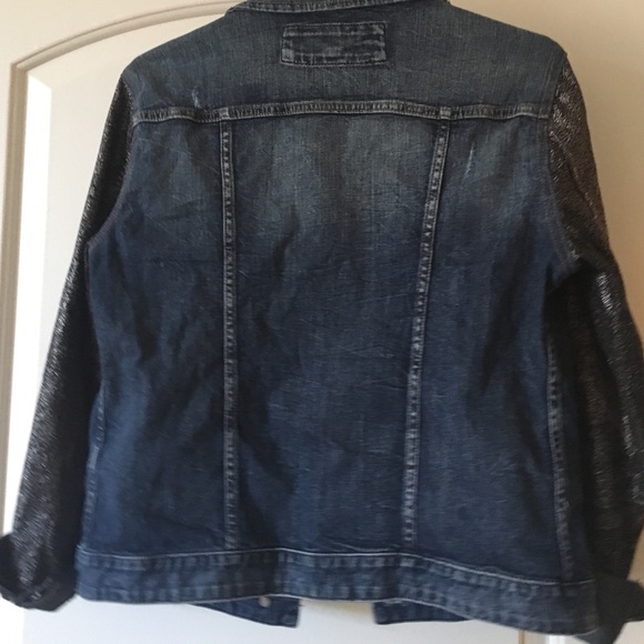Jean Jacket w Silver Foil Sleeves - Picture 4 of 4