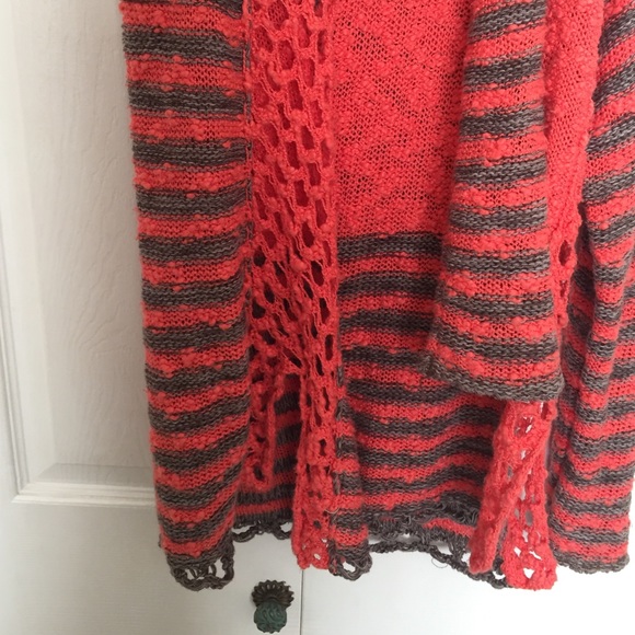 Free People Sweater - Picture 4 of 4