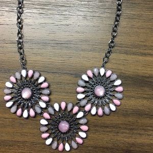 Statement necklace