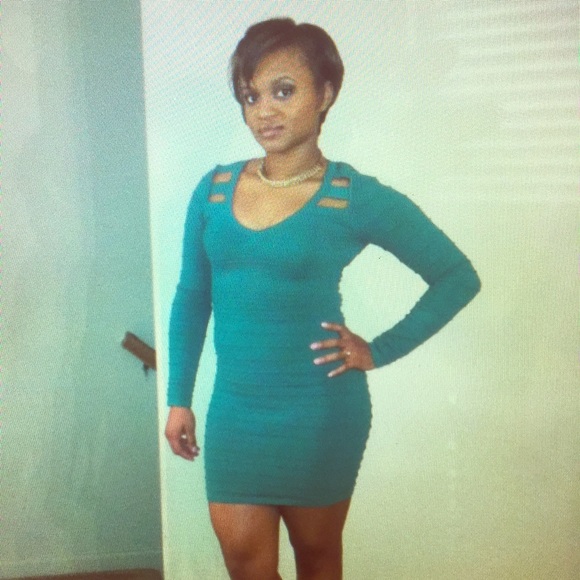 Green body con dress - Picture 2 of 2