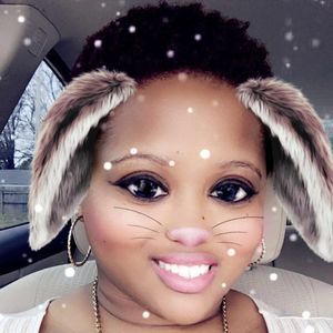 Meet your Posher, Denitra
