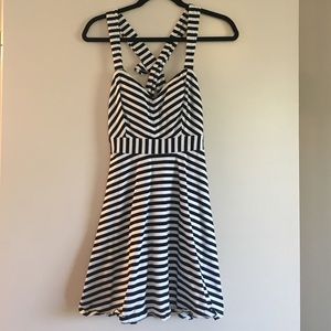 Size M Dress.