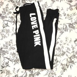 OUTFIT--VS Pink half zip(s), and jogger pant(xs).