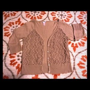 Lace-like 3/4 Sleeve Sweater