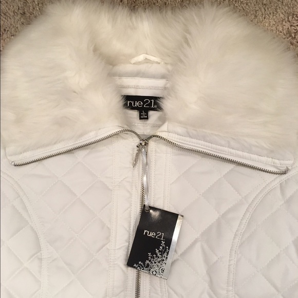 Rue21 Jackets & Blazers - Rue 21 Quilted Coat New with Tags