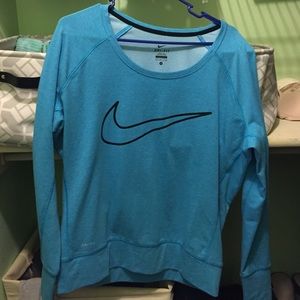 nike sweatshirt