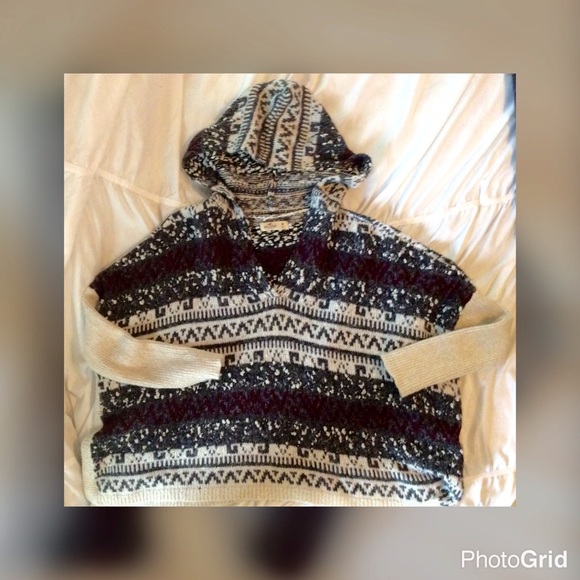 Poncho style cropped sweater