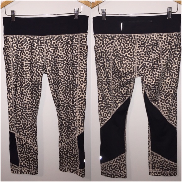 SOLD Lululemon Pace Rival Crops - Picture 3 of 4