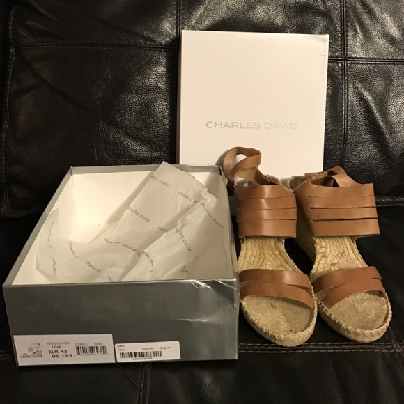 Charles David Ona Sandals - Picture 1 of 4