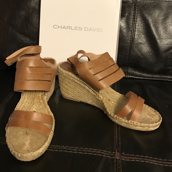 Charles David Ona Sandals - Picture 2 of 4