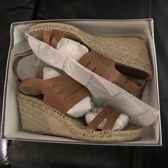 Charles David Ona Sandals - Picture 3 of 4