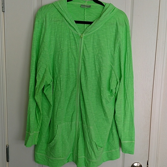 Zippered hoodie