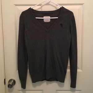 Grey Long Sleeve V Neck Sweater