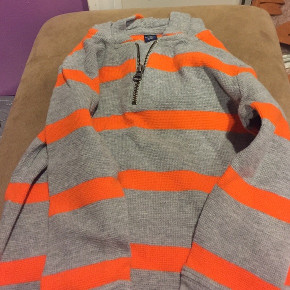 Toddler boy thermal hooded shirt