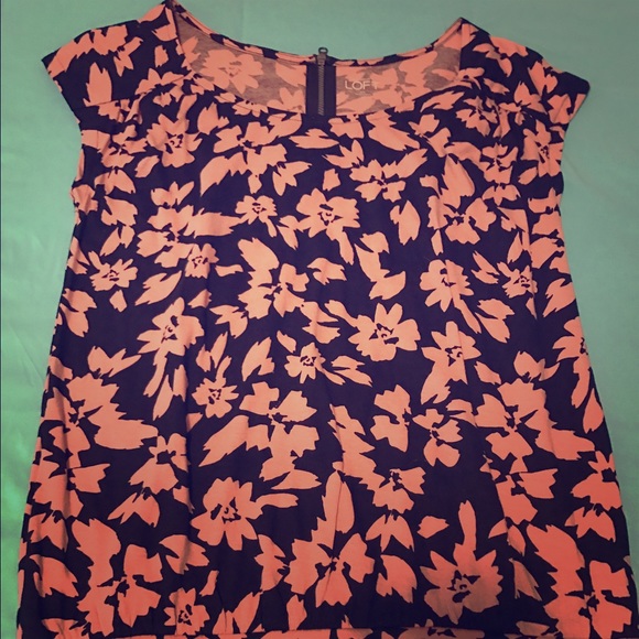 LOFT tee with zipper