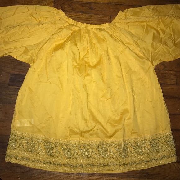 Off shoulder blouse - Picture 3 of 3