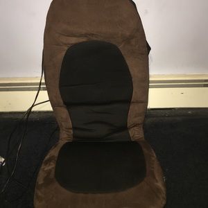 Brookstone massaging and heating seat topper