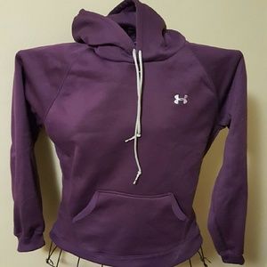 Under armor sweatshirt