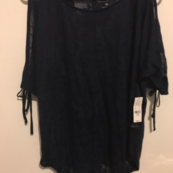 Brand new with tags New York and company tshirt