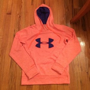 Under Armour Sweatshirt