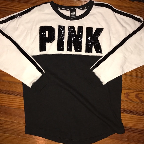 Long sleeve baggy shirt