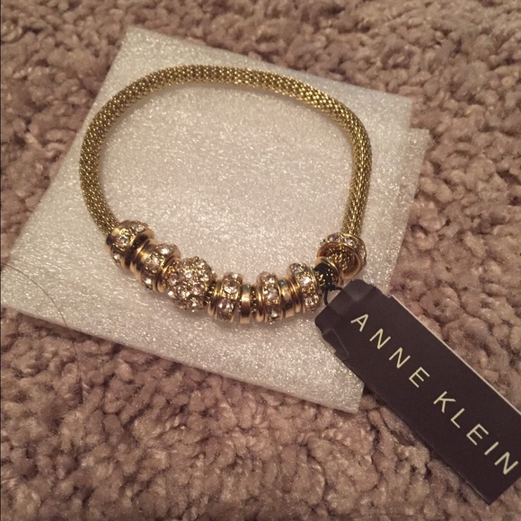 Anneklein bracelet