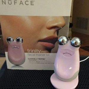 NuFace Trinity pro : large size/not mimi.