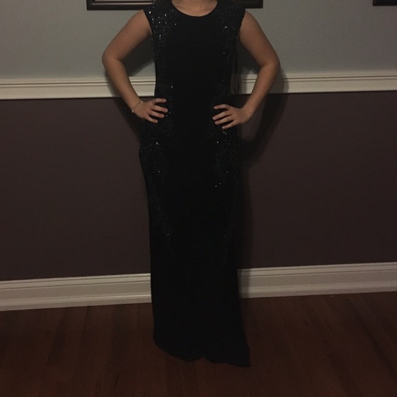 Black Adrianna Papell Gown w sequence on side