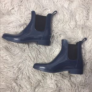 J CREW navy blue rain booties