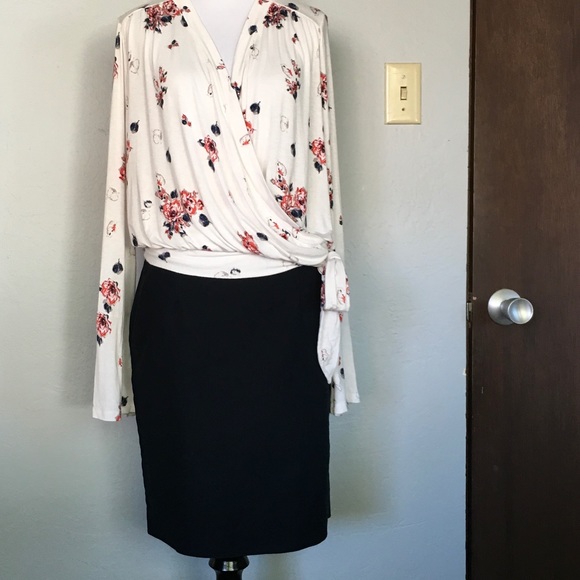 Banana republic Navy blue pencil skirt