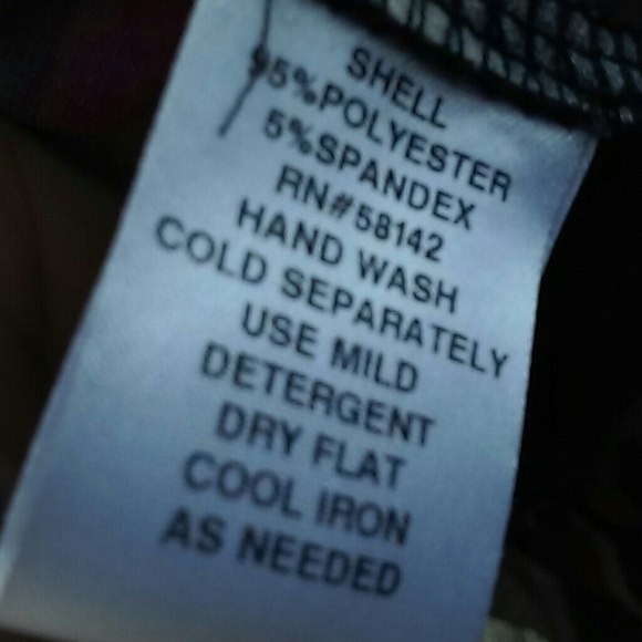 Free item with every $10 purchase 2 free with $20 - Picture 4 of 4