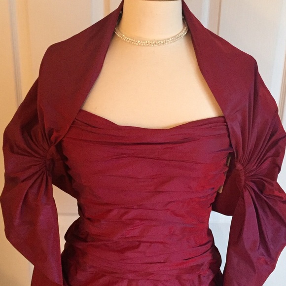 Tadashi Scarlett Taffeta Bolero