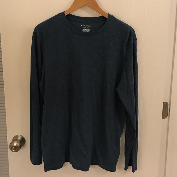 Banana Republic long sleeve