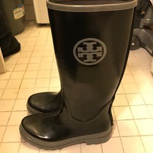 Authentic Tory Butch Rain Boots (sz. 8)
