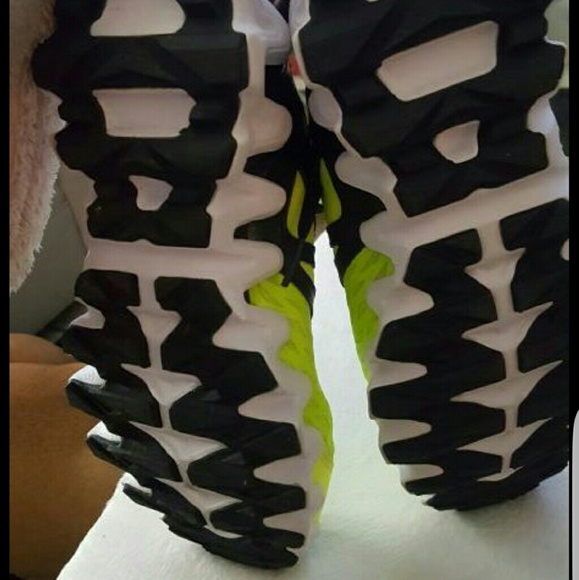 Neon Yellow Reeboks - Picture 3 of 3