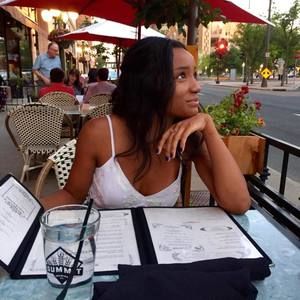 Meet your Posher, Monet