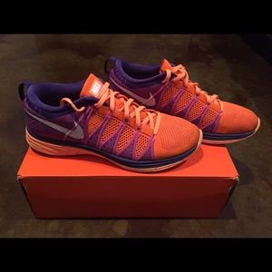 Women's Nike Flyknit Lunar 2. Size 10