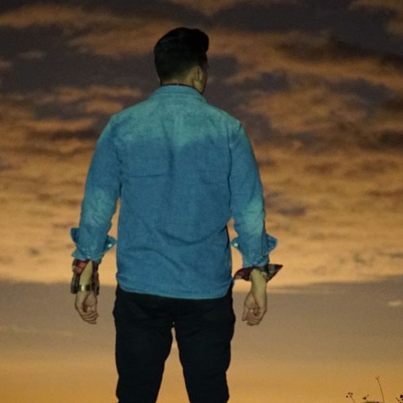 Meet your Posher, Gustavo - Picture 1 of 1