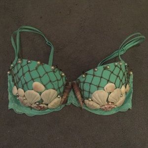 Handmade mermaid seashell bra