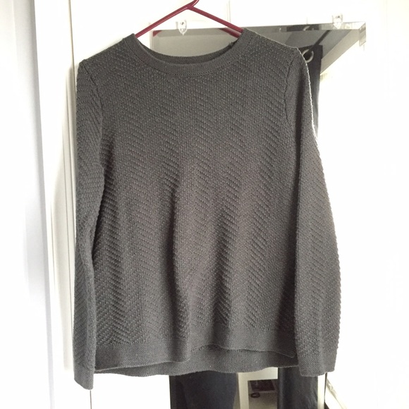 Old Navy sweater