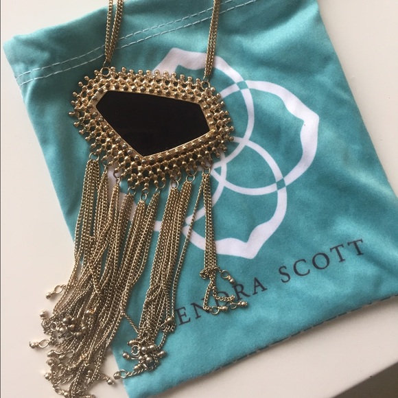 Kendra Scott Black Pendant Necklace