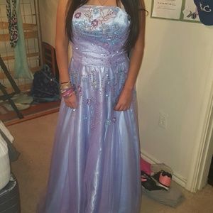 Nina Canacci prom dress